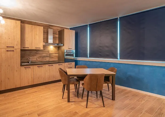 Crystal Tower M&m Appartement *